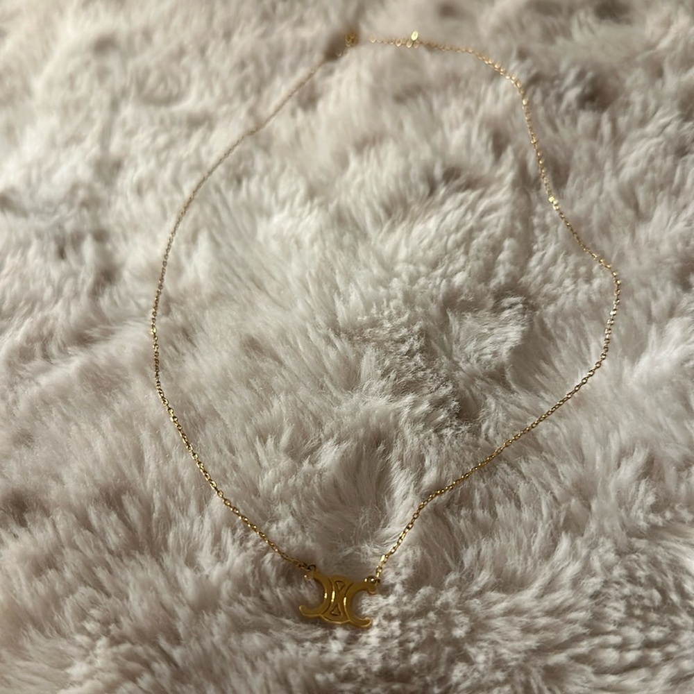 Casual wear necklace